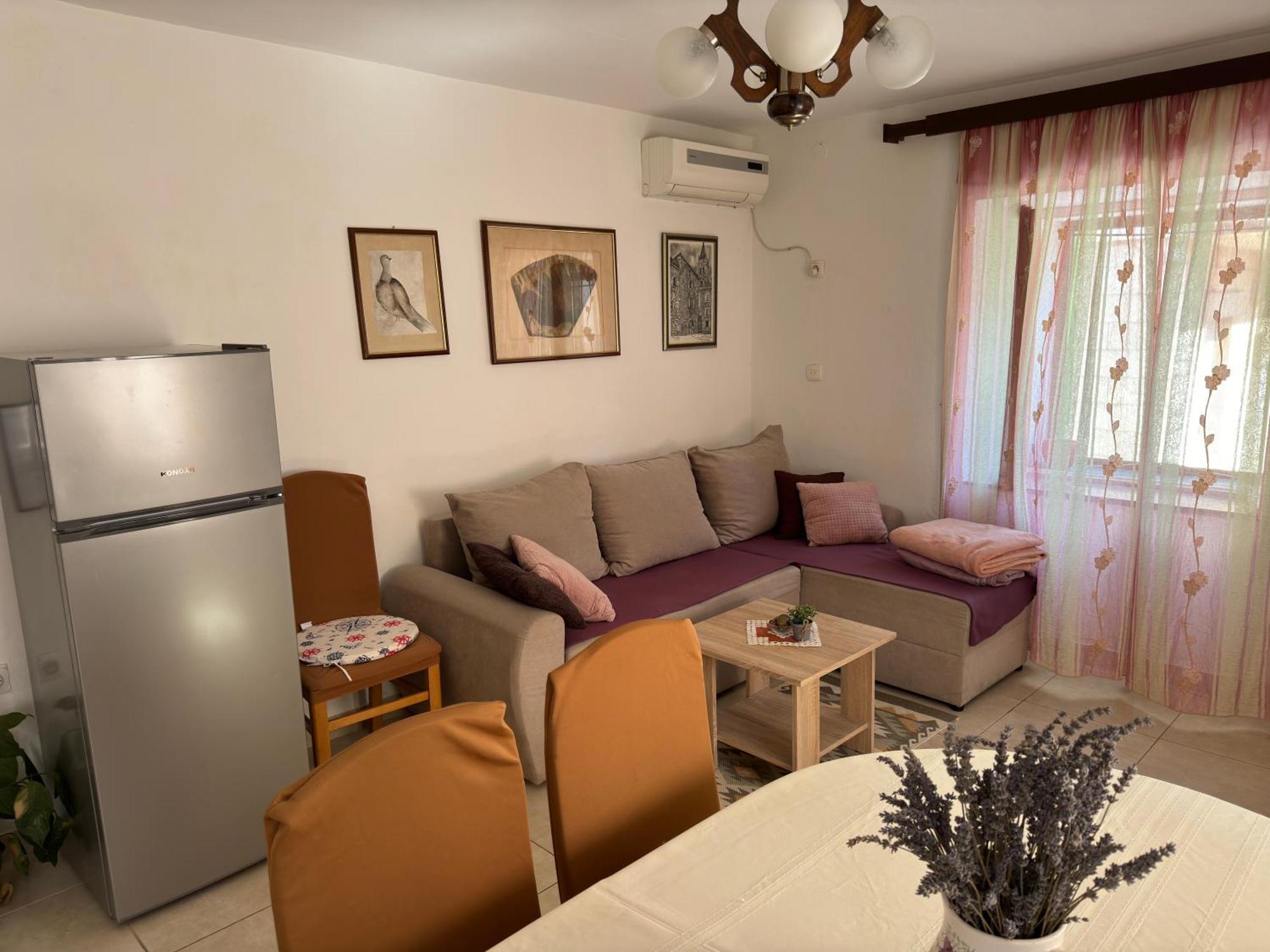 Apartment Marijeta Kaštela מראה חיצוני תמונה