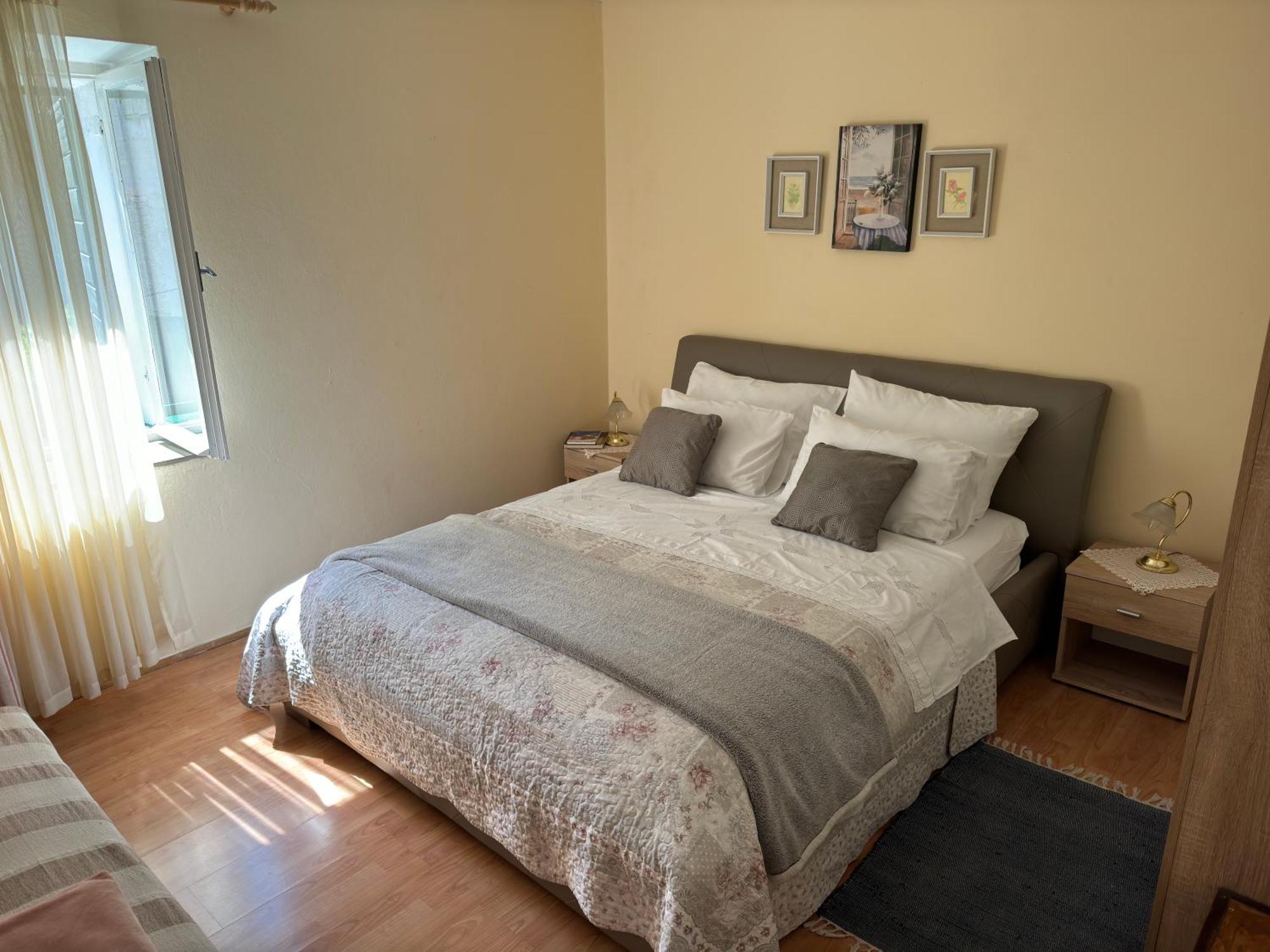 Apartment Marijeta Kaštela מראה חיצוני תמונה